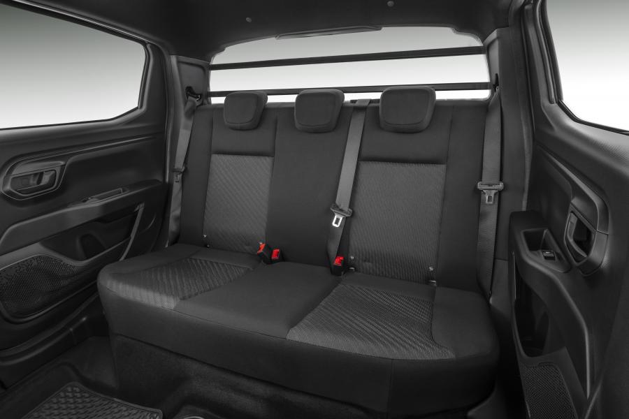 Интерьер Fiat Strada Endurance Cabine Dupla (281) 2020 года  (фото 15 из 30)